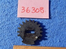 Pinza Rock-ola #36308: Uscita