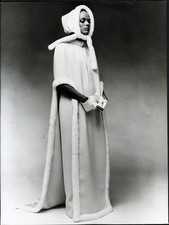 Foto vintage Abito da sposa Pierre Cardin 1967 Ft 36392 - Stampa 24x18 cm