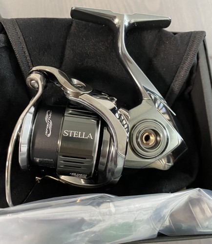 Spinning reel stella - reel, 22