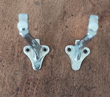 Paire d'anciennes patères ou