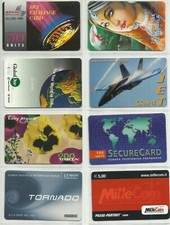 °CARTE TELEFONICHE INTERNAZIONALI (2) serie di 8 carte diverse (vedi foto)°