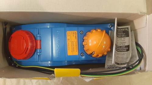 Presa palazzoli 380 - volt, 3p+t