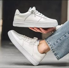 Sneakers Bianche Unisex - Stile e Comfort Senza Compromessi