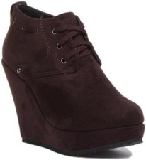 Donna Pizzo Alto Plateau