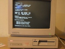 COMMODORE PC 1, TASTIERA KEYBOARD, MONITOR, ORIGINALE COMMODORE