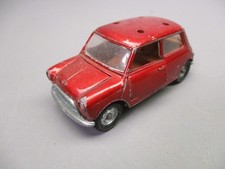 AN640 MEBETOYS 1/43 MORRIS MINI MINOR INNOCENTI GRAN SUPER SKI REF A-61 ROUGE