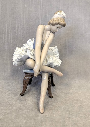 Lladro ballerina figurine - ballerina,