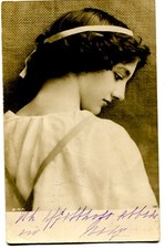 CC21 - Ritratto di donna -