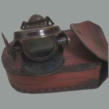 Antico binocolo in ottone |