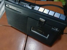 Sanyo MR-4141 IC Radio/Cassette Player & Recorder in excellent conditions