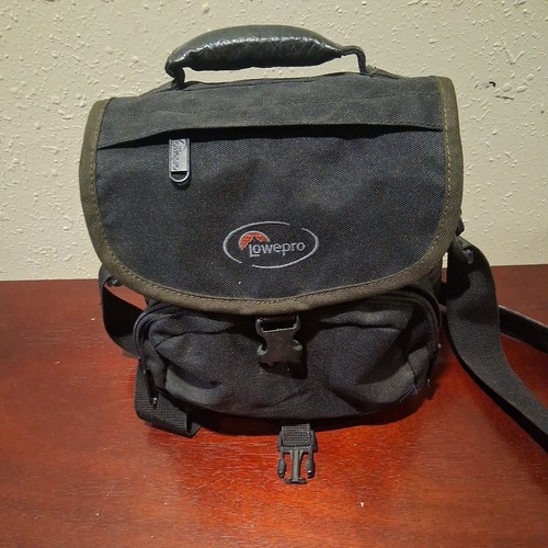 Lowe pro camera - lowe, mini