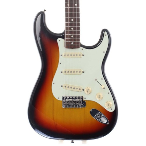 Fender japan exclusive classic - japan,