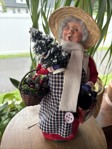 Byers choice gardening - byers,