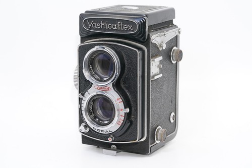 Near mint yashica - near,