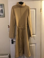 Abito lungo cammello elegante