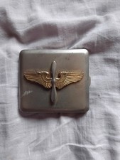 U.S.A. AIR FORCES PORTASIGARETTE IN METALLO ARGENTATO CON FREGIO DA PILOTA