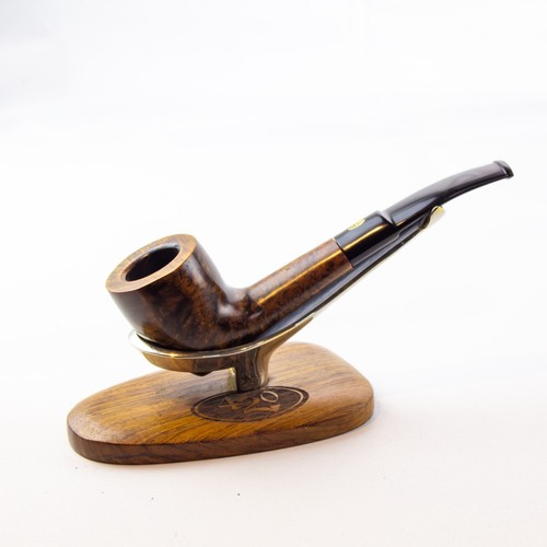 Gbd shadow 1623 - shadow, pipe