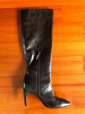 Stivali neri in pelle con