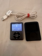 🎵 Apple iPod Classic 8GB