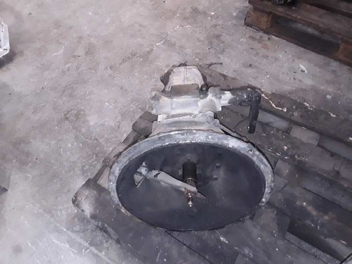 63011013c1 cambio nissan trade - 63011013c1,