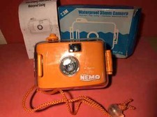 FOCUS FREE WATERPROOF CAMERA /