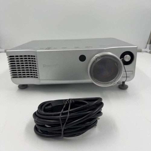 Panasonic ae900u proiettore - panasonic, pt-ae900u