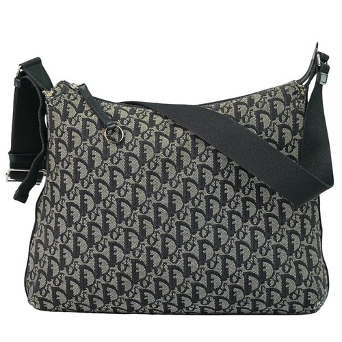 Borsa tracolla christian - a,