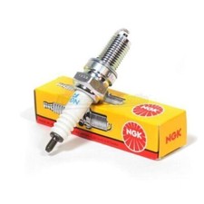 CANDELA NGK ACCENSIONE CR8EB PER MOTORI GILERA RUNNER 200 VXR