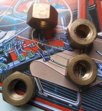 FIAT 500 D - F - L DADI IN OTTONE FISSAGGIO MARMITTA AL COLLETTORE SCARICO (228)