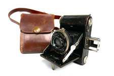 Raro ZEISS IKONTA 'Baby'