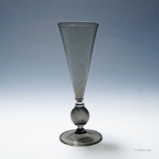 Vetro soffiato glass vase - glass,