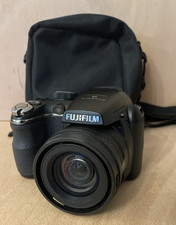 Fujifilm FinePix S4400 14,0