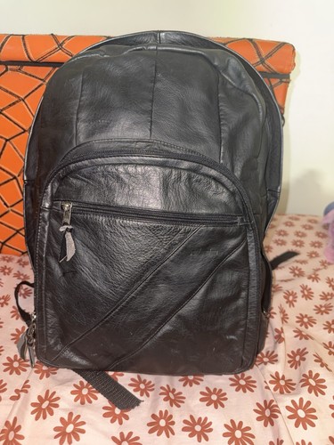 Zaino unisex nero ecopelle