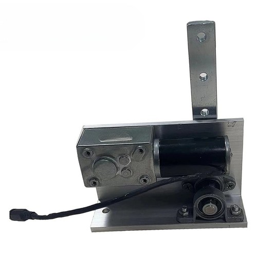 Motore oscillante alternativo