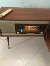 mobile radio giradischi magneti Marelli piccolo ingombro