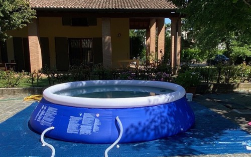 Piscina fuori terra - ,