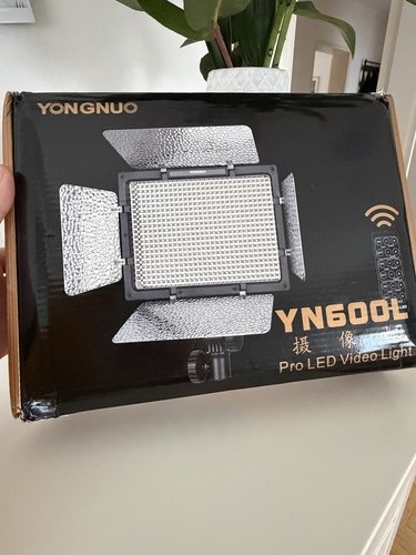 Yongnuo yn600l lampada - lampada, video