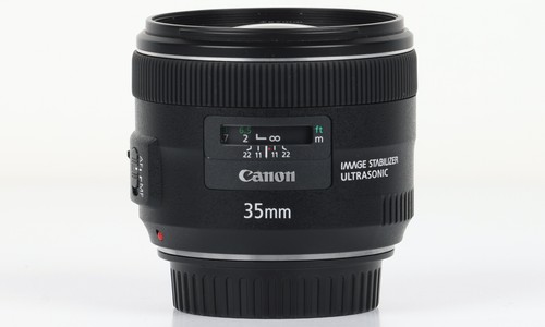 Canon 35mm is usm - f2,