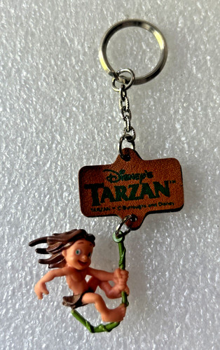 Disney japan keyring - disney,
