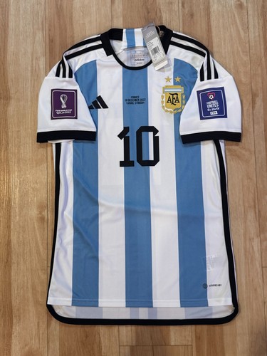 Adidas nuova con etichette - adidas,