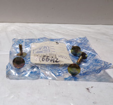 BULLONE VITE FINESTRINO PER