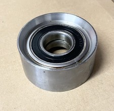 Rullo tenditore per cinghia