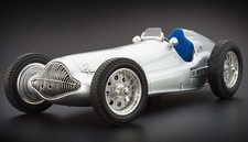 Modellino pressofuso 1/18 CMC