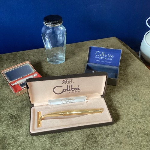 Barbers accessories gillette - barbers,