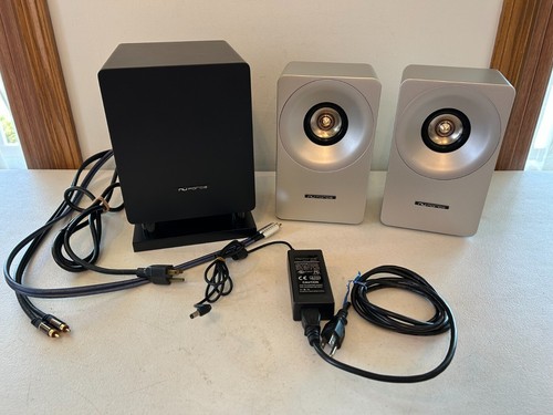 Nuforce icon waveguide - nuforce,