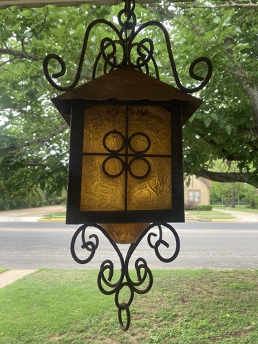 Lanterne stile revival