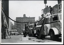 Foto vintage Rifornimento d'acqua a New York 1950 Ft 37762 - Stampa 18x13 cm