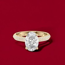 Anello da donna con diamanti