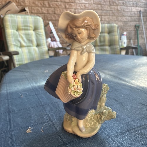 Lotto statuine di - lotto,