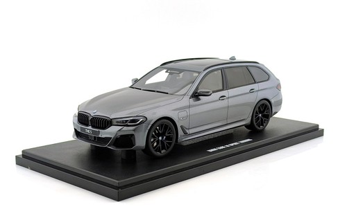 Bmw 530e sport touring - m,